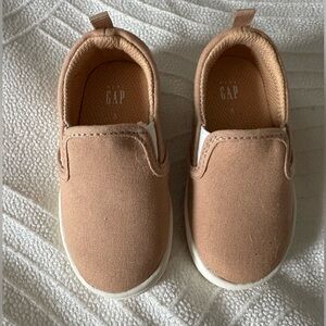 GAP toddler Tan Slip-On Shoes